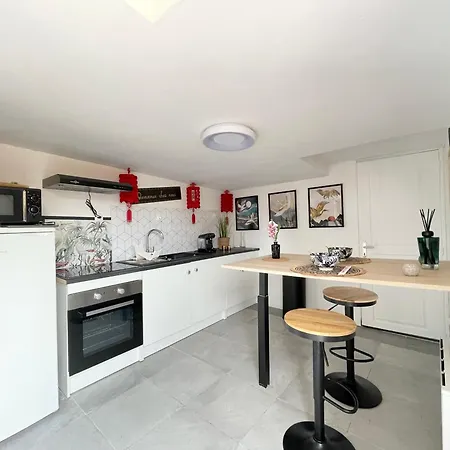 Appartement L'asie A Theme Escapade Romantique Balneo Confort Pres De Bayeux